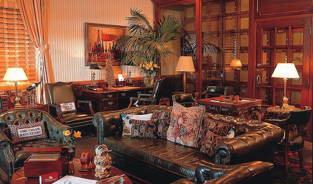 The Chesterfield Hotel Palm Beach Exterior photo